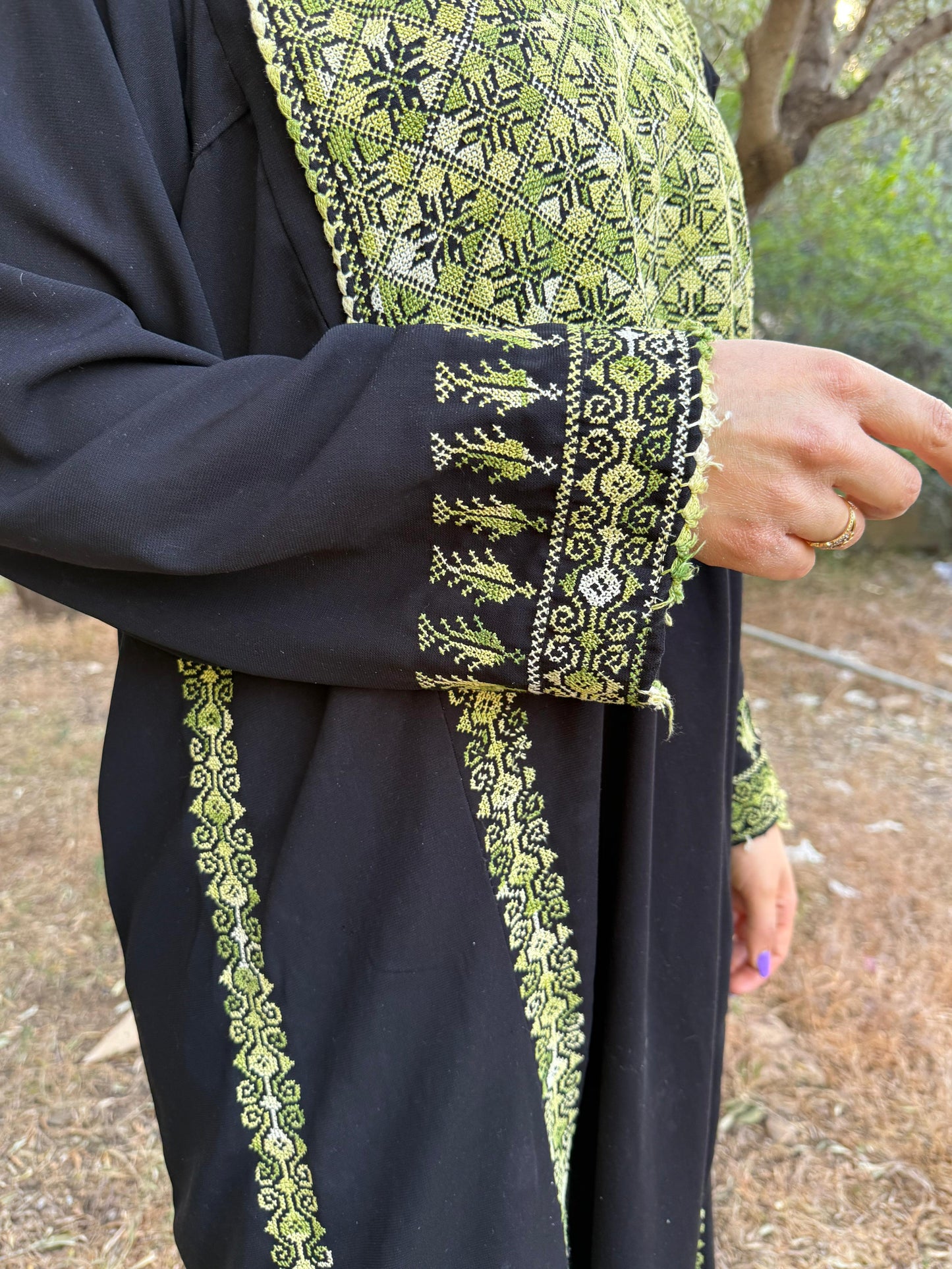 Vintage Handwoven Palestinian Thobe - Embroidered Handmade Tatreez