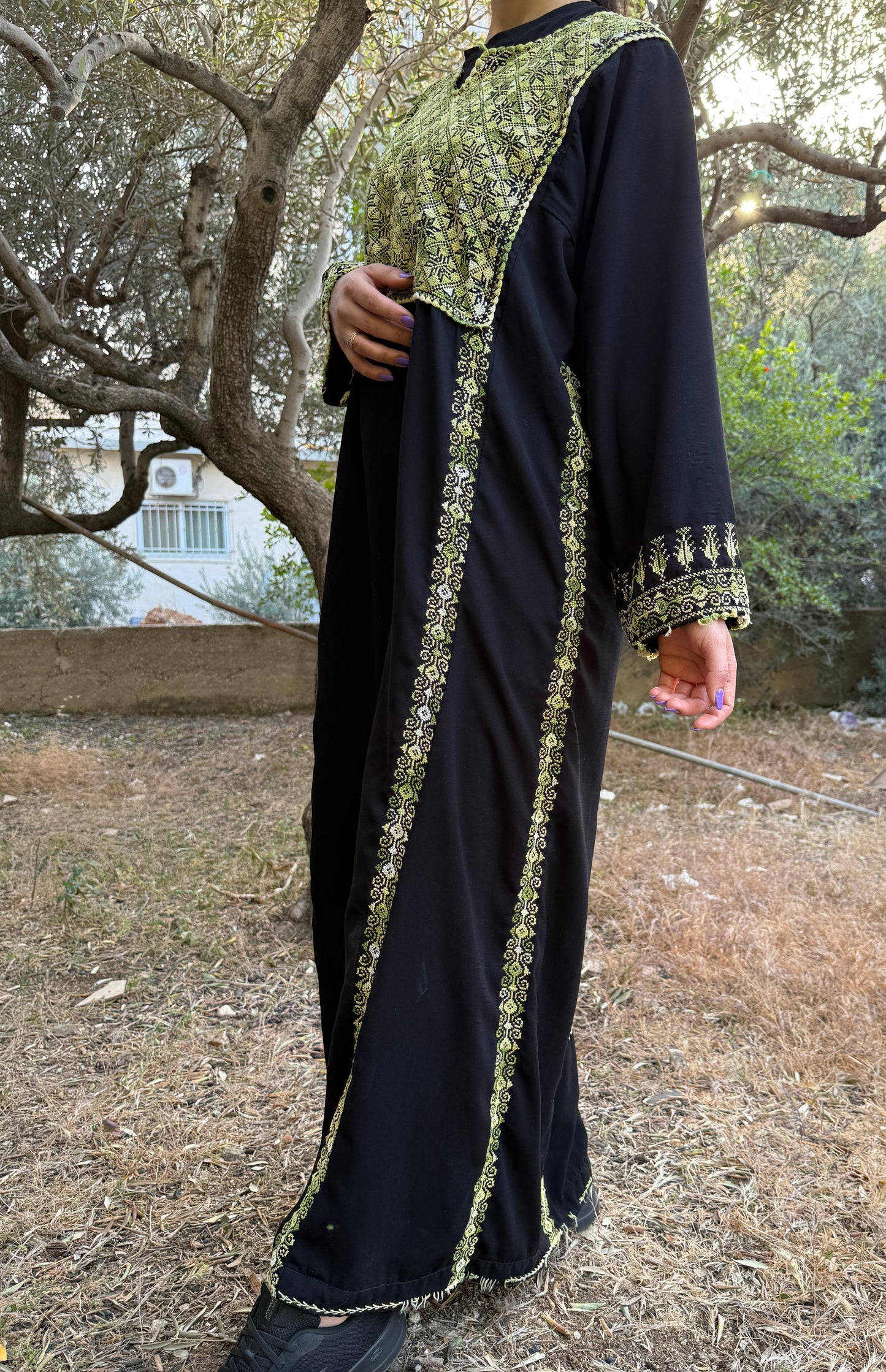 Vintage Handwoven Palestinian Thobe - Embroidered Handmade Tatreez