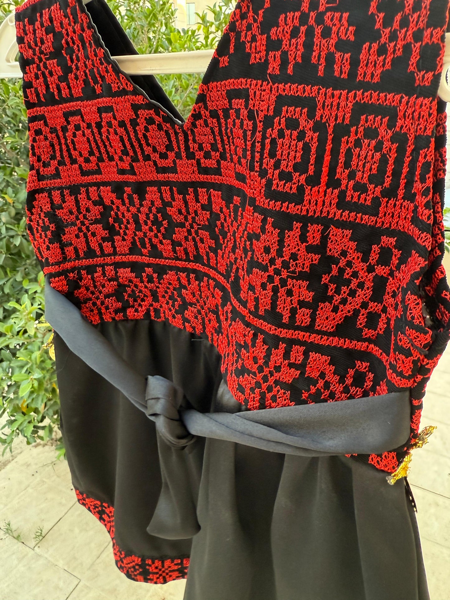 Girls’ Traditional Thobe Dress – Black with Red Embroidery