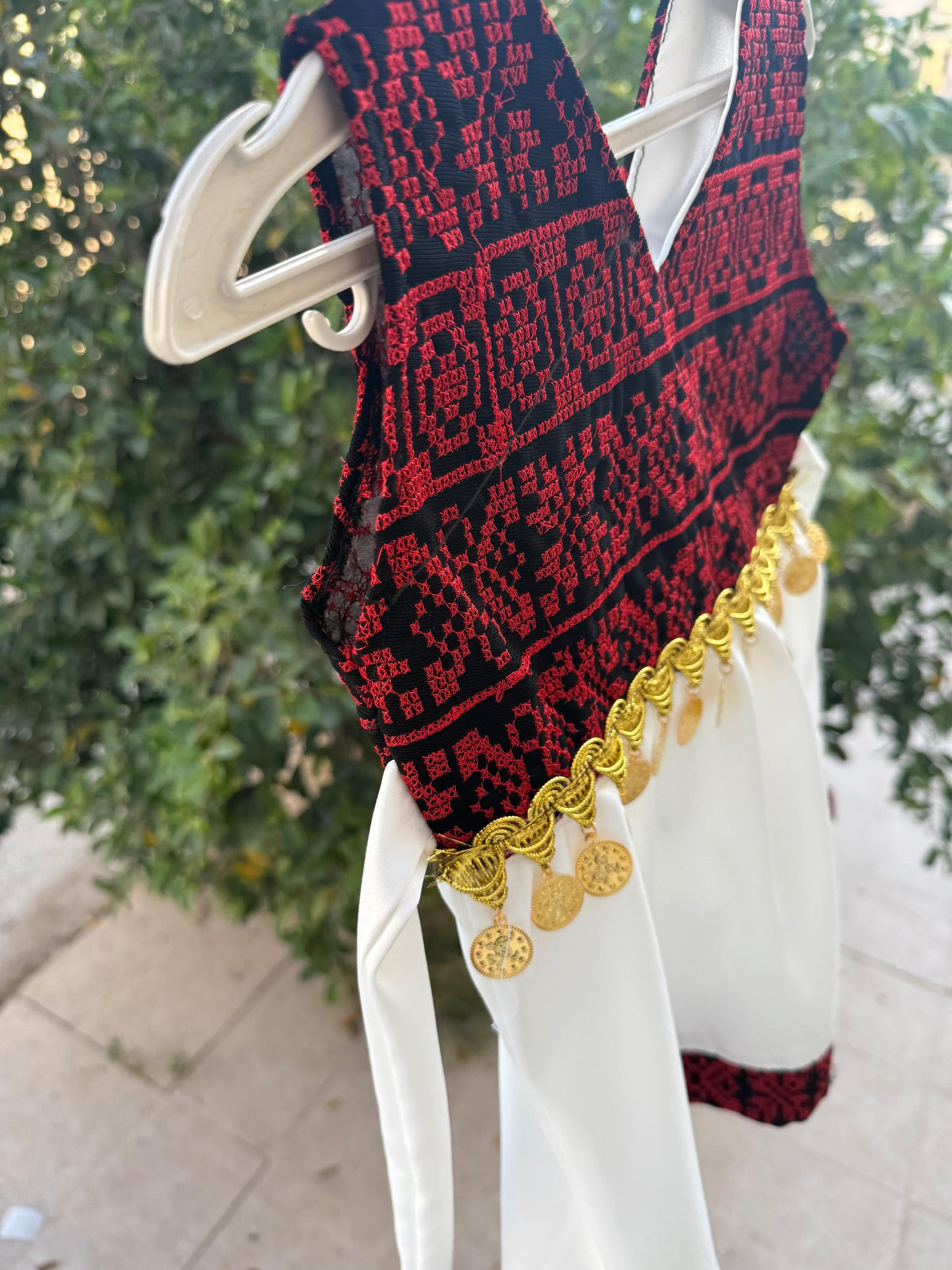 Girls’ Traditional Thobe Dress – White with Red Embroidery