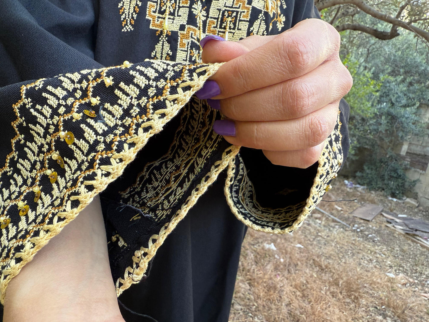 Handwoven Thobe – Black with Exceptional Yellow Tatreez