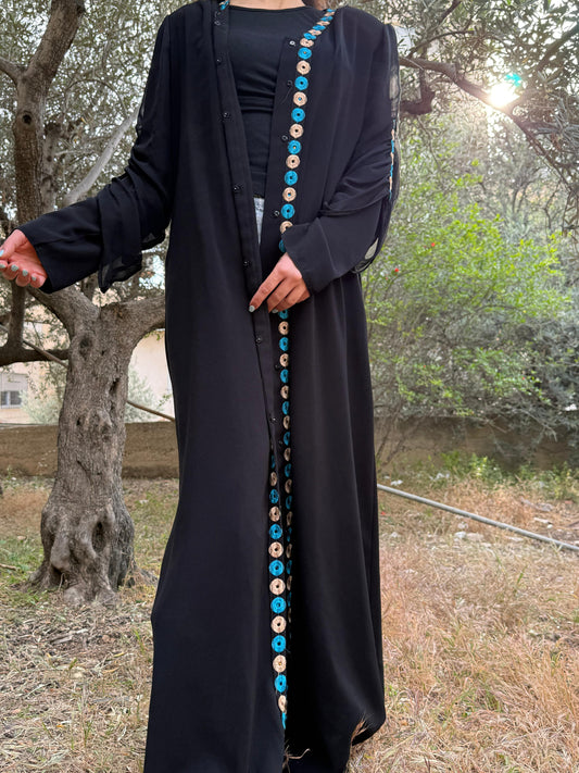 Black Open Abaya – Timeless Elegance in a Modern Traditional Style